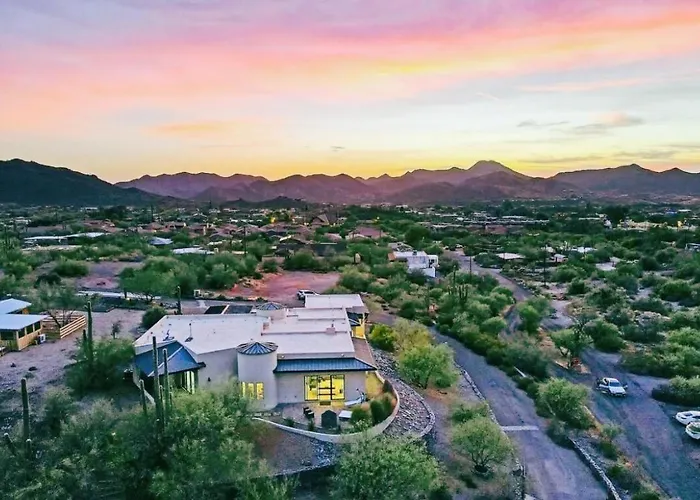 Black Mountain View Base Steps From Frontier Town Holiday home Cave Creek